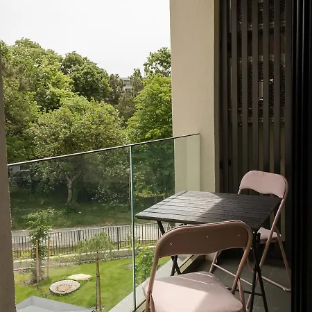 Apartment Azur Delux -1bd Flat With Parking & Pool By Flat Mаnаger Saints Constantine and Helena